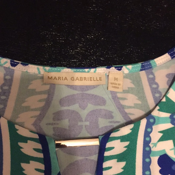 ⭕️ 5/$20 Sale - Picture 4 of 5